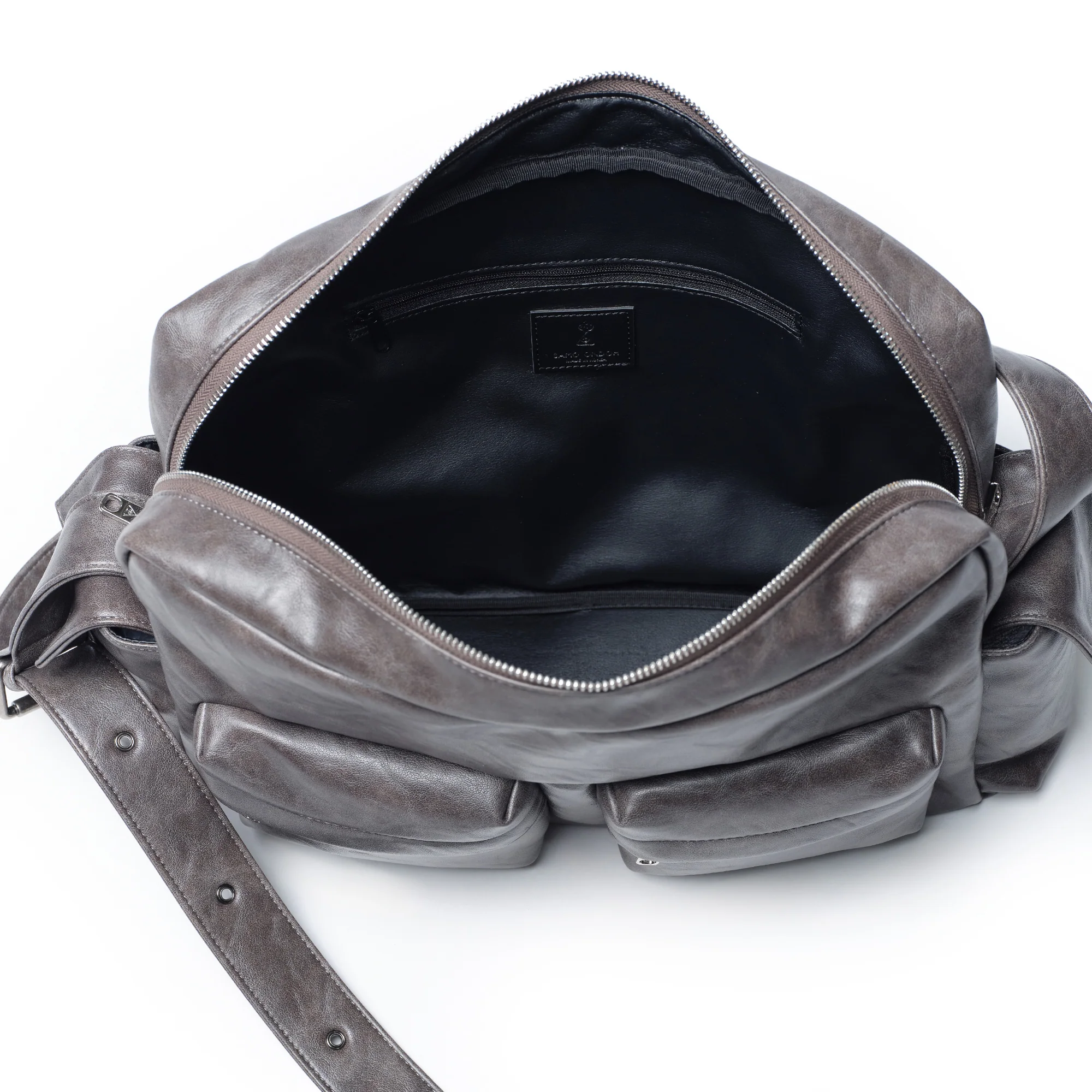 cross utility bag L baked gray - Image 4