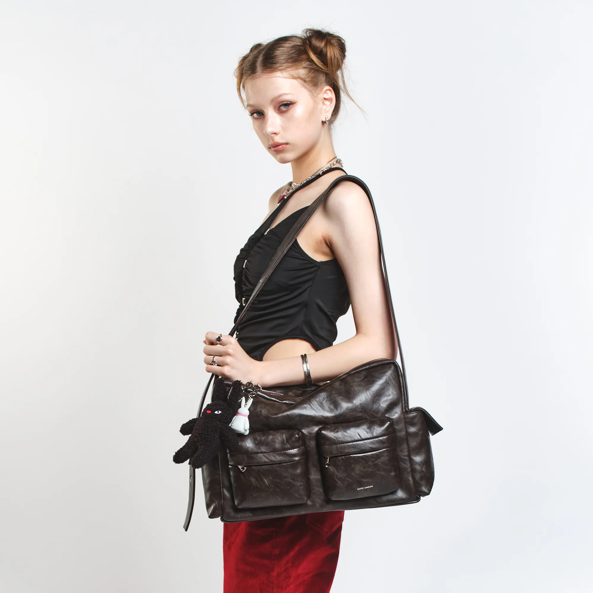 cross utility bag L baked moca - Image 4