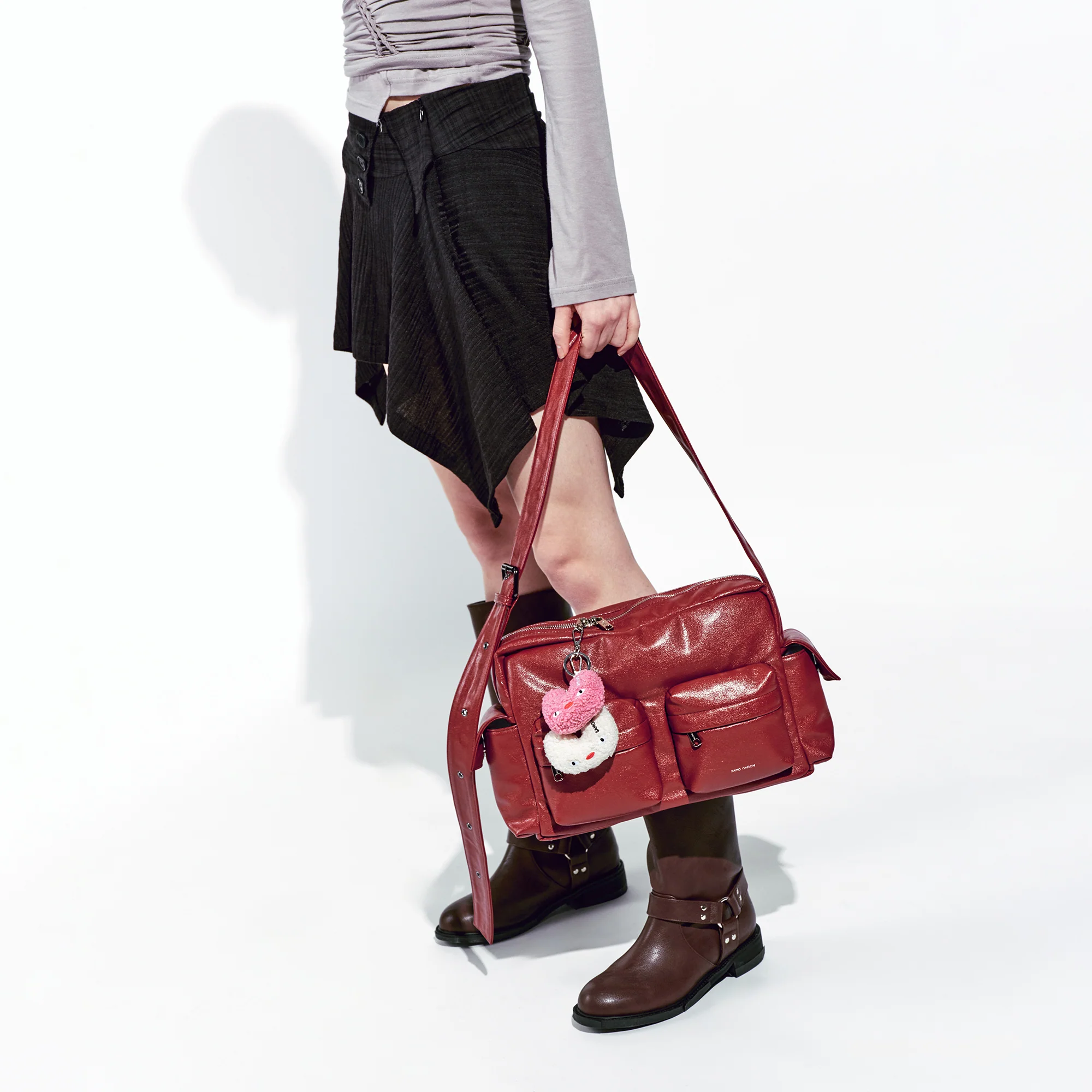 cross utility bag M goat red - Image 5