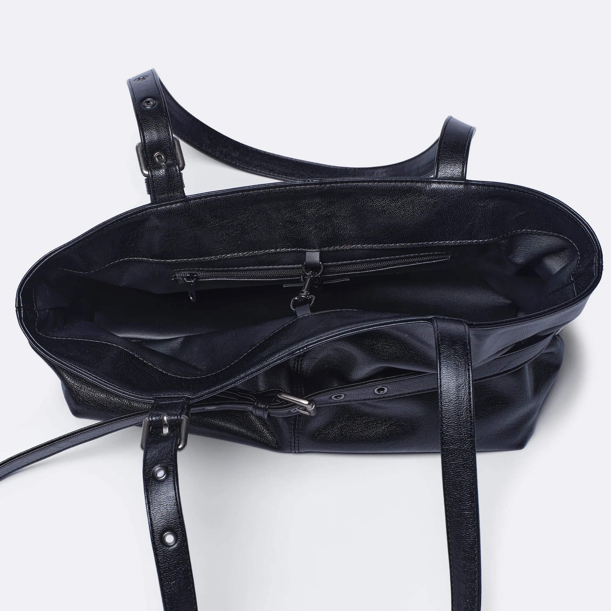 le belt bag M goat black - Image 5