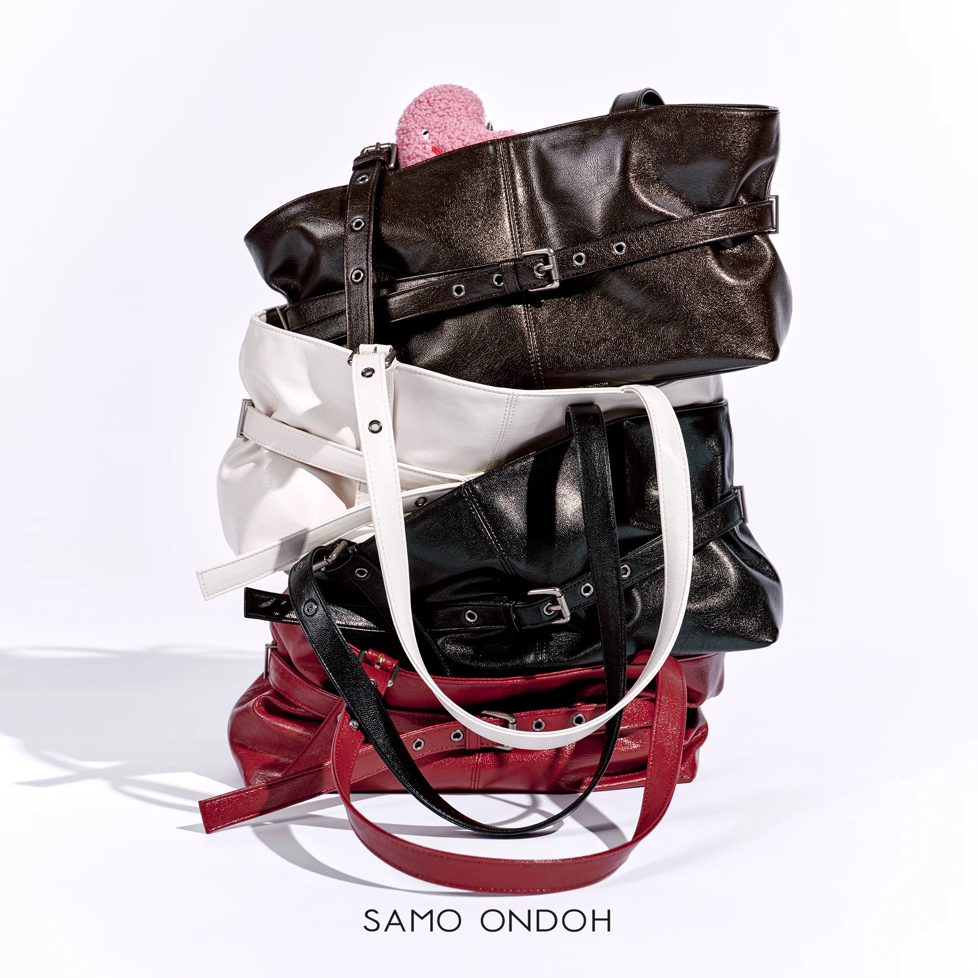 le belt bag M goat black - Image 9