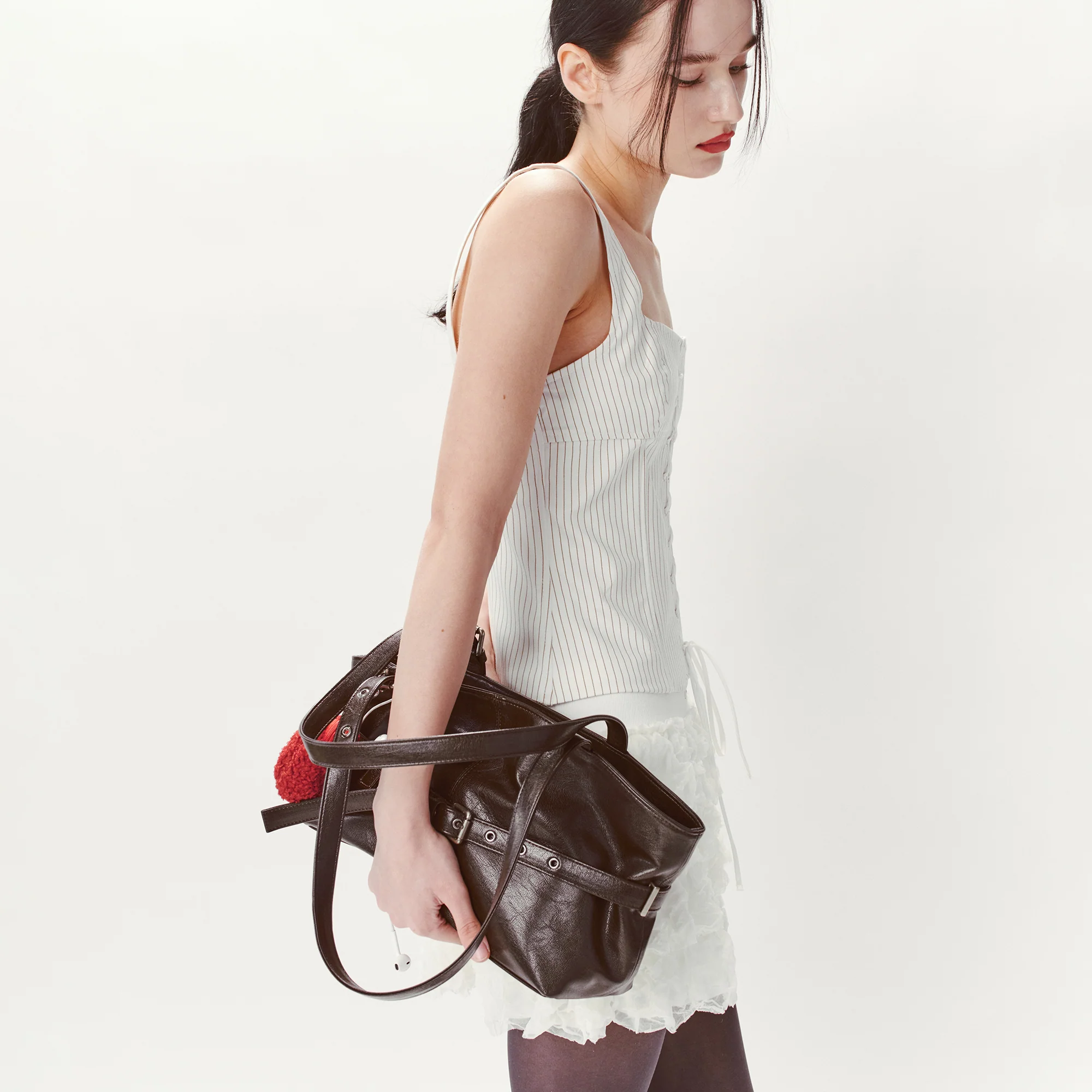 le belt bag M goat chocolate - Image 7