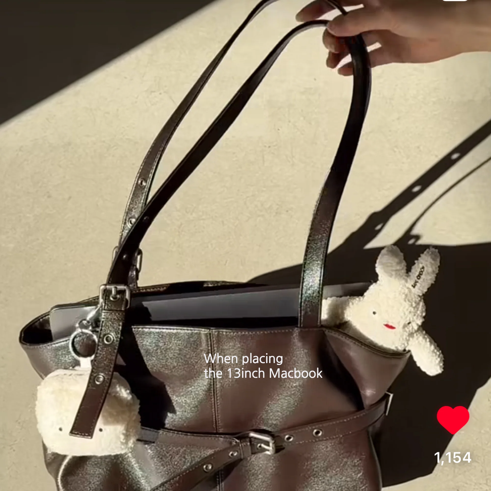 le belt bag M goat chocolate - Image 9