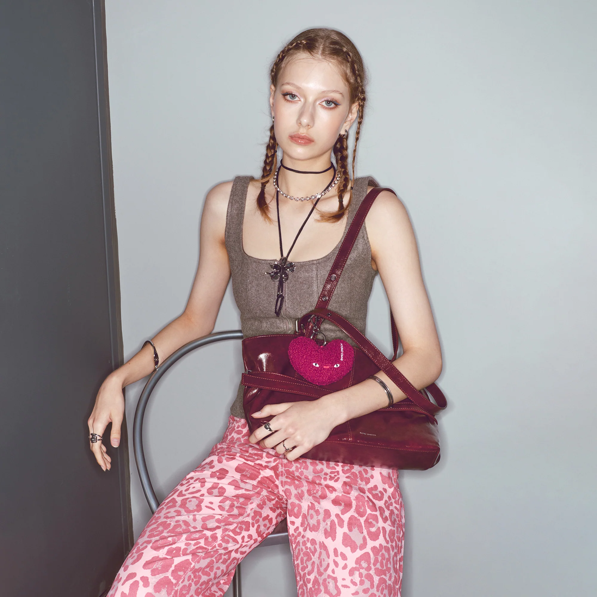 le belt bag M vampire blood - Image 7