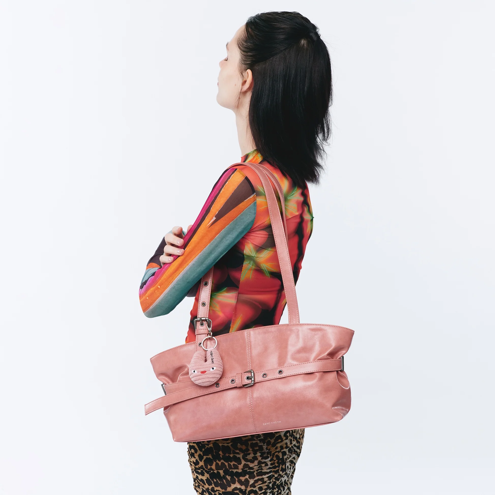 le belt bag M vampire pink - Image 3