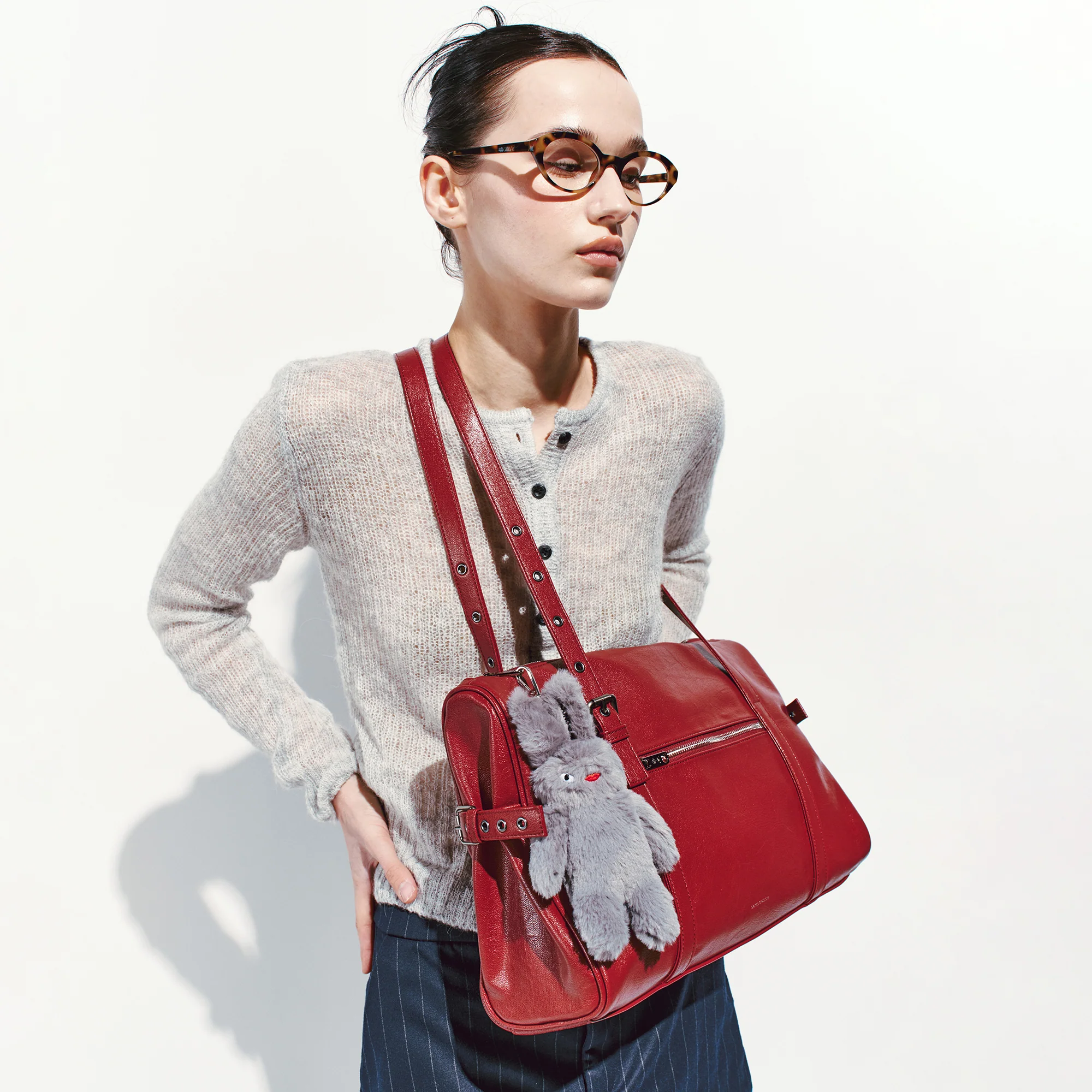 museum bag L goat red - Image 7