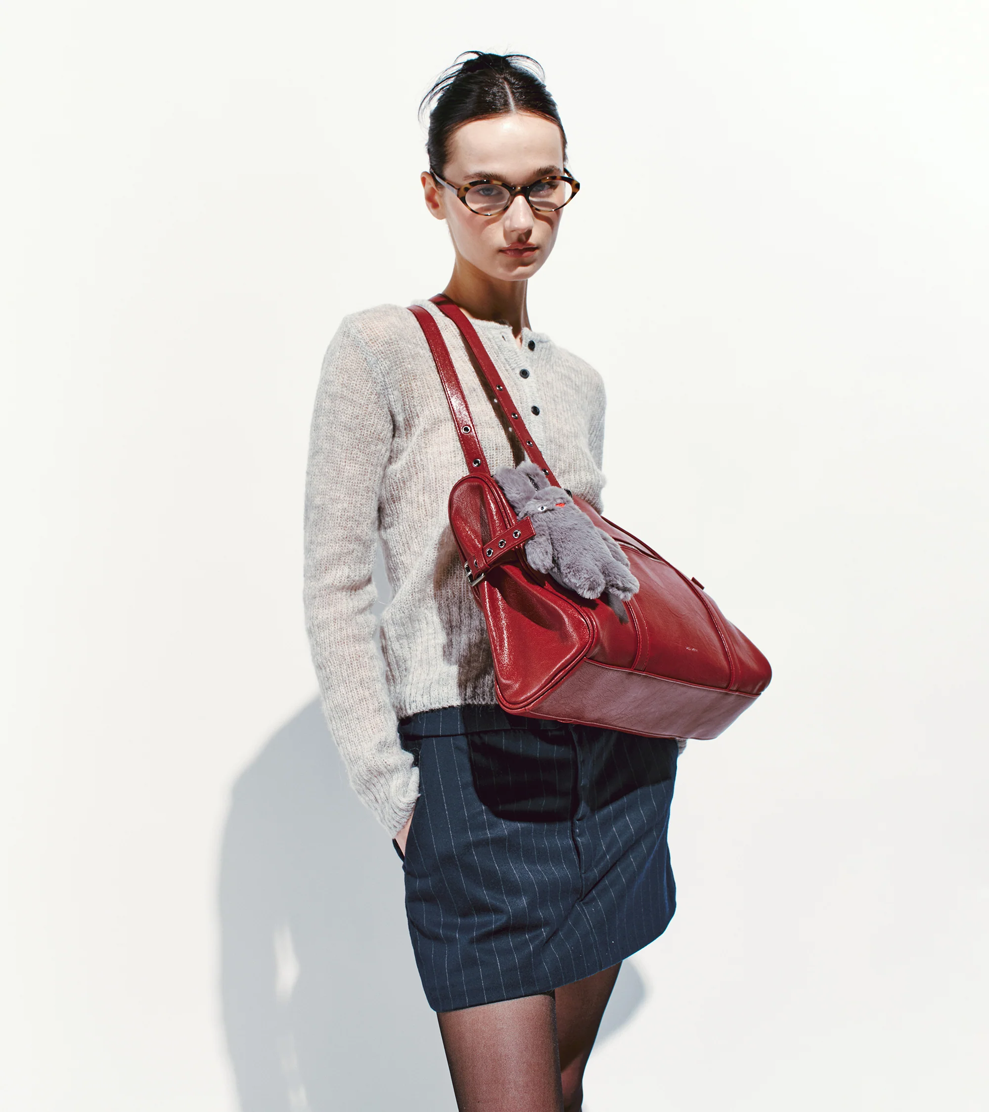museum bag L goat red - Image 8