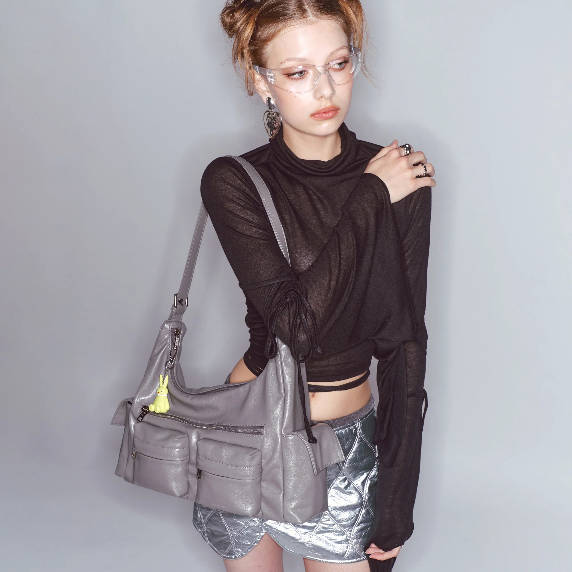 pocket mug bag L goat gray - Image 5