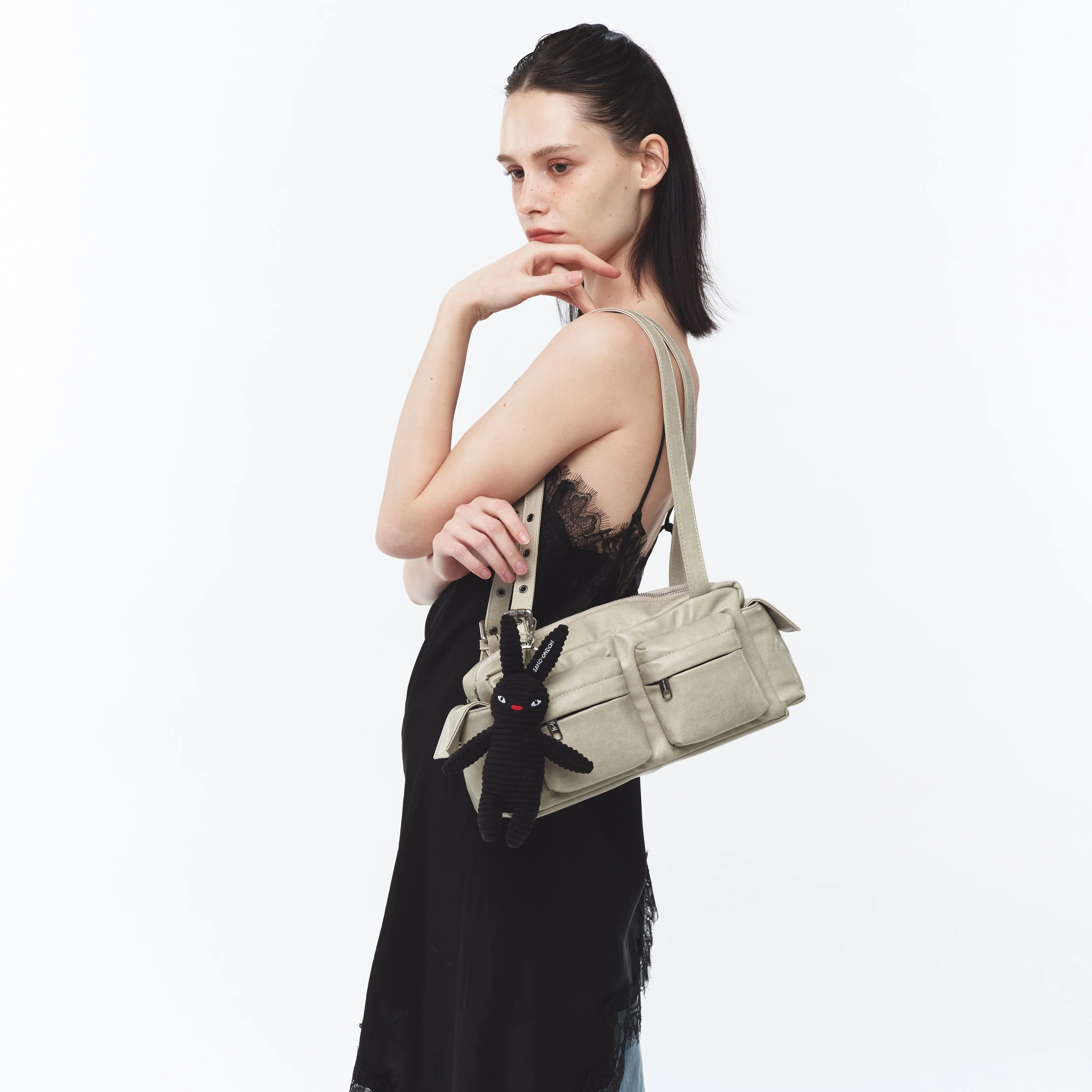 pocket utility bag M veg cream - Image 2