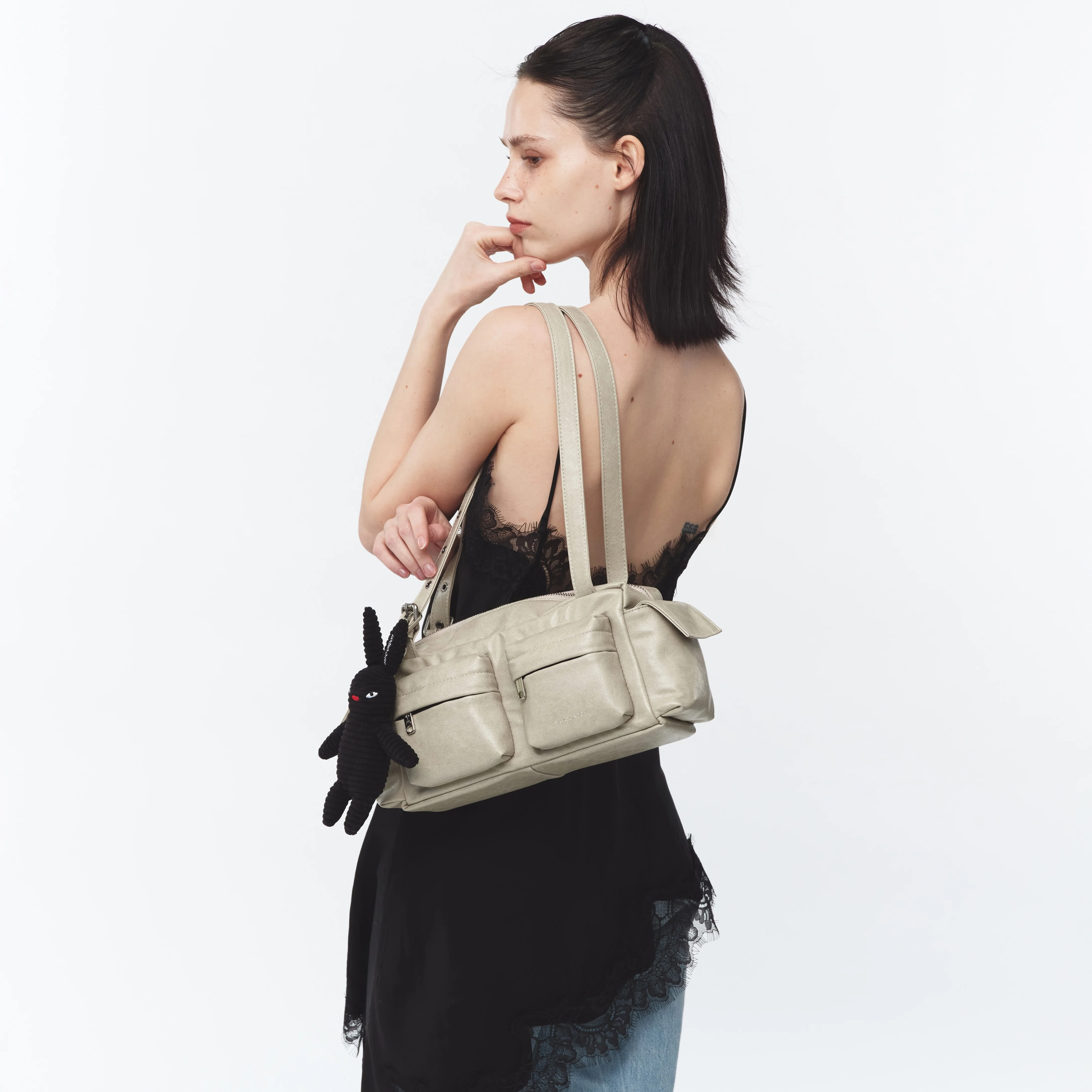 pocket utility bag M veg cream - Image 3