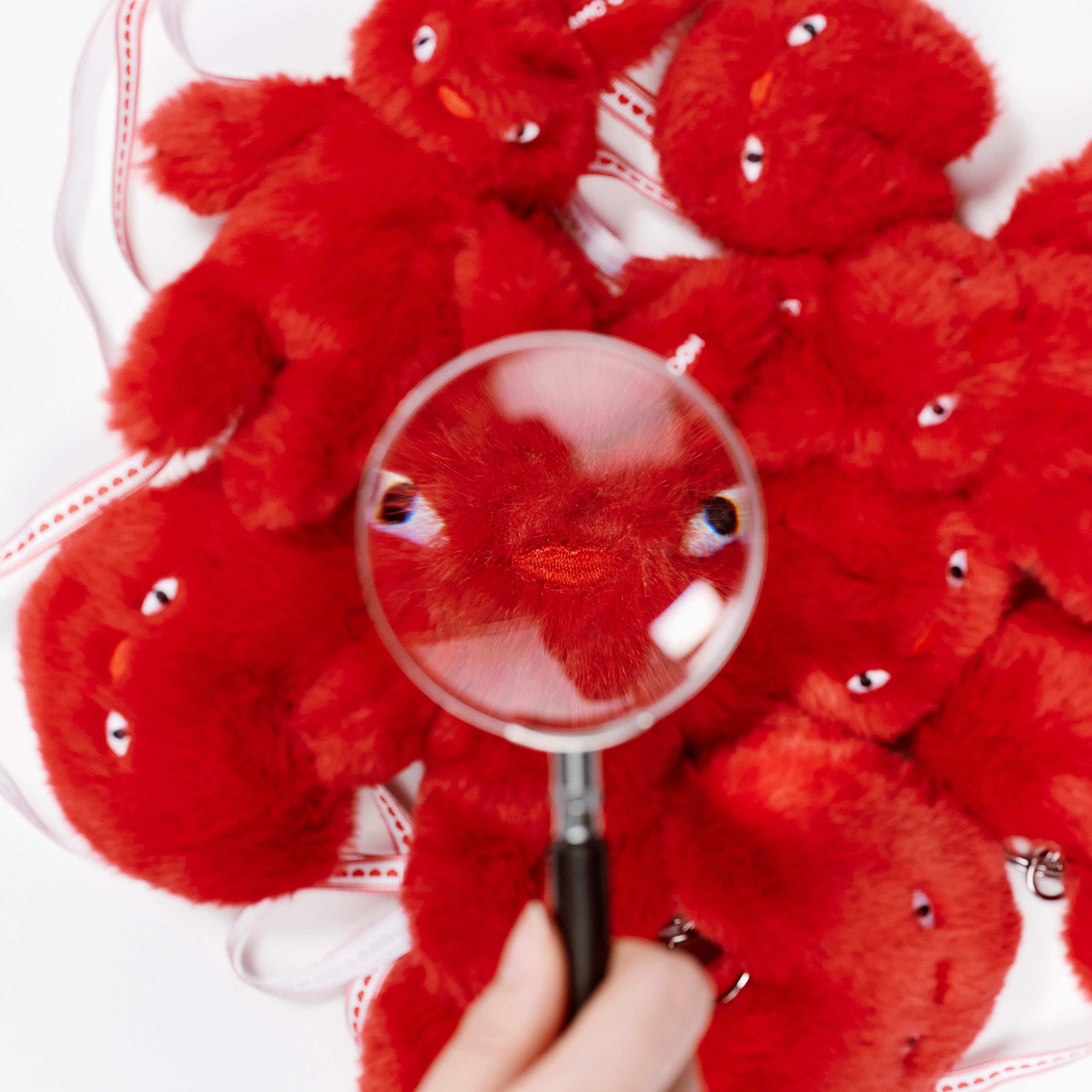 tokiyom keychain eco fur red - Image 3